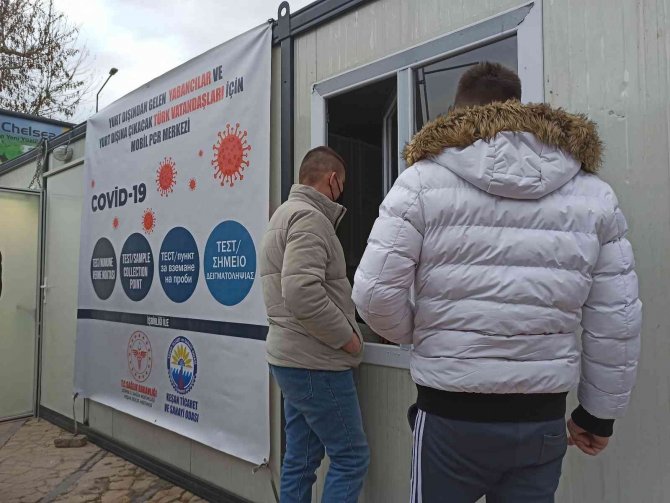 Keşan’da Yurtdışına Çıkışlar İçin Mobil Pcr Birimi Kuruldu