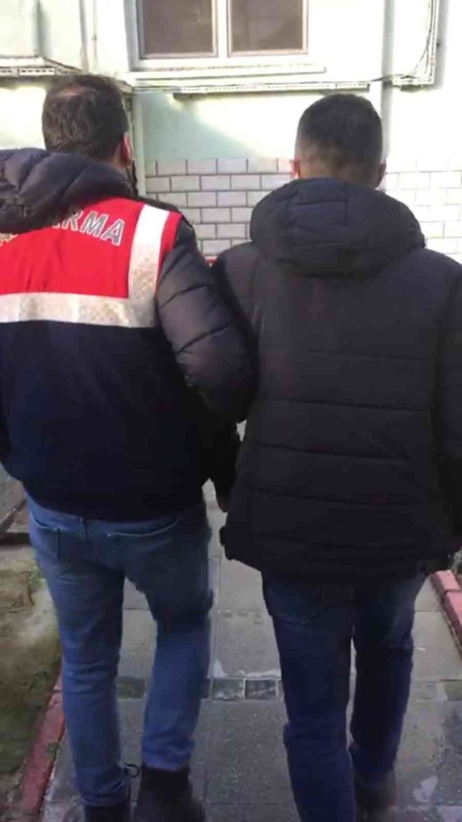 Firari Fetö Şüphelileri Jandarma Tarafından Yakalandı