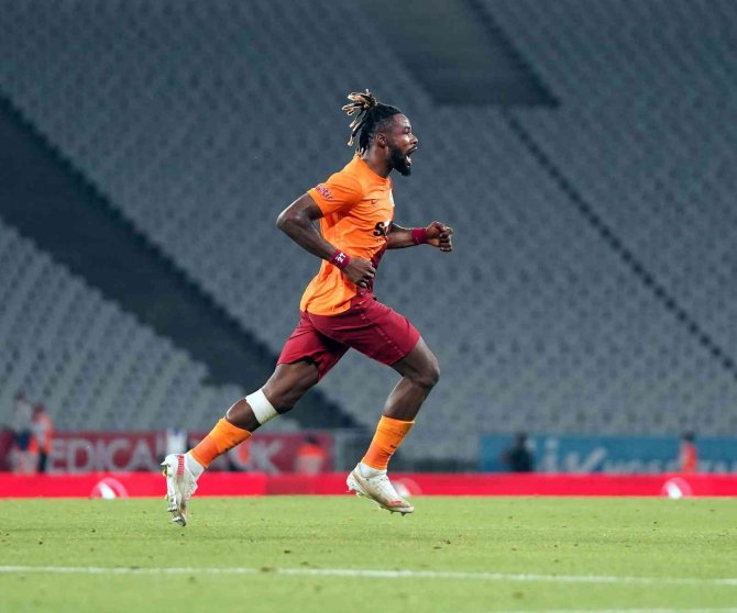 Galatasaray, Luyindama’nın Transferini Tff’ye Bildirdi