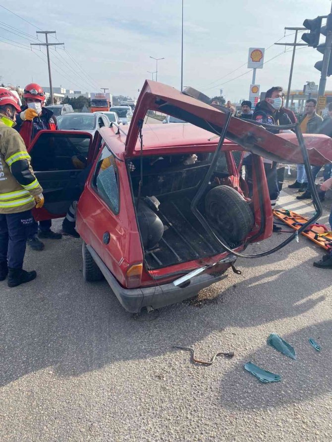 Bandırma’da Trafik Kazası Bir Kişi Yaralandı
