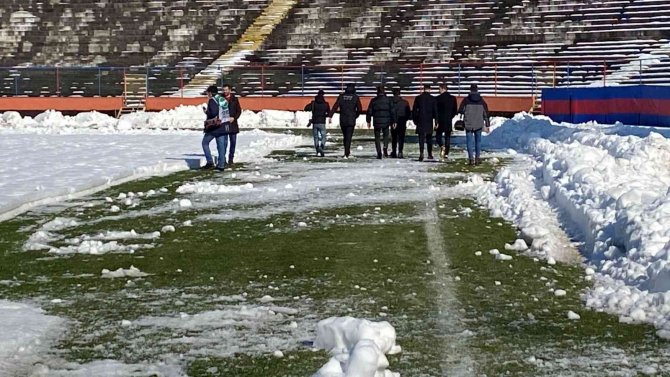 Zonguldak Kömürspor - Kırşehir Belediyespor Maçı Ertelendi