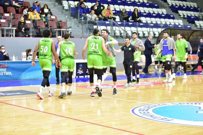 Manisa Bbsk Liderliğe Yükseldi