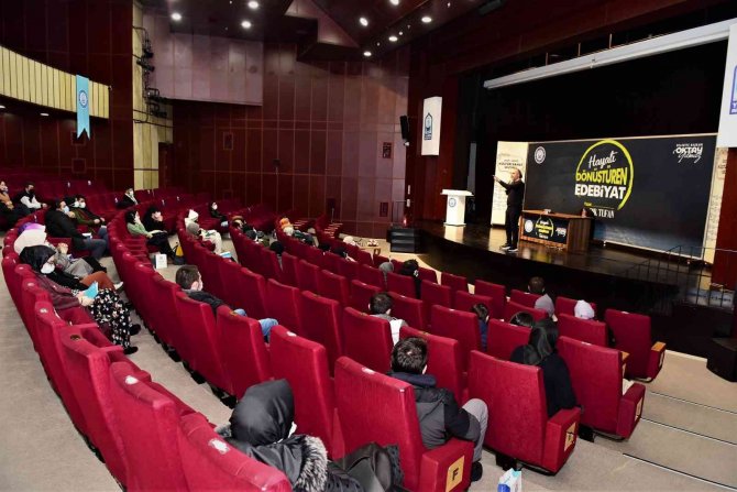 Yıldırımlı Kitapseverler Tarık Tufan İle Buluştu
