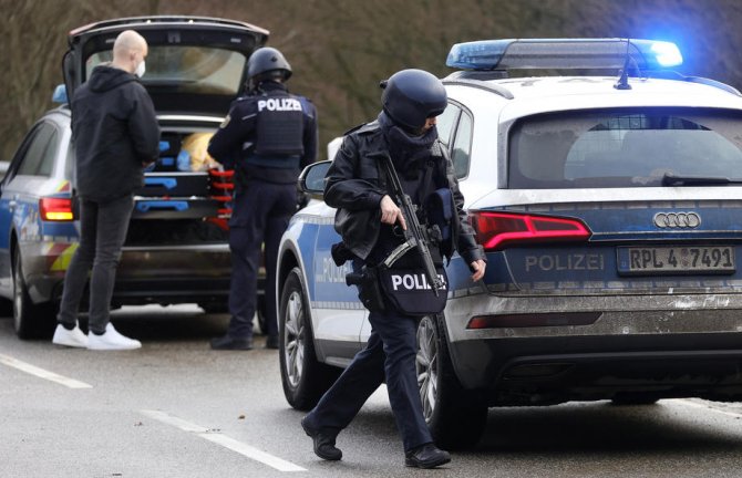 Almanya’da İki Polisi Öldüren Zanlılar Tutuklandı