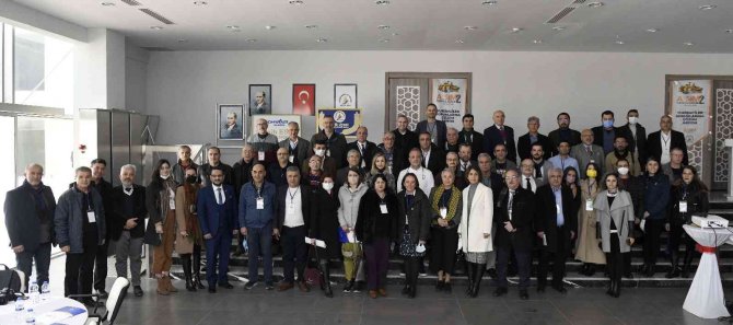 Assi̇m Turizm Platformu ‘Antalya’da Sorunsuz Turizmi’ Ele Aldı