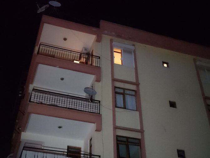 3 Gündür Haber Alınamayan Adam Evinde Ölü Bulundu