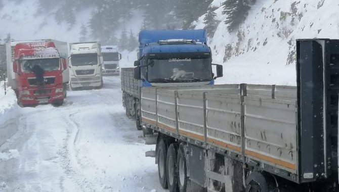 Antalya-konya Karayolunda Trafik Normale Döndü