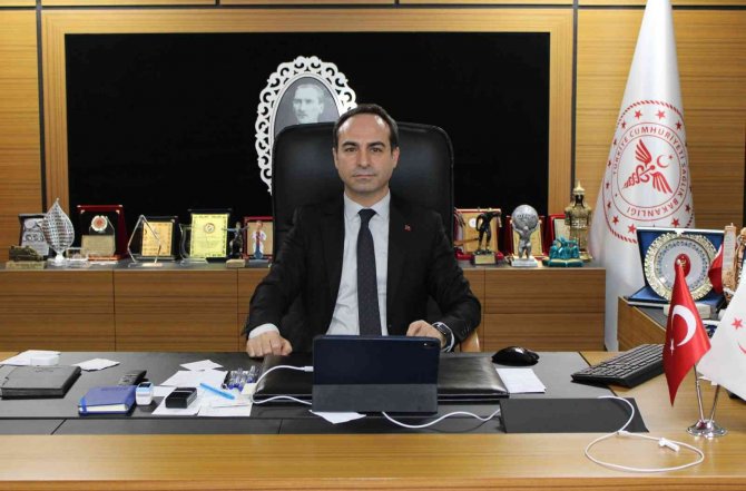 Müdür Açıkgöz, Aşılanmanın Önemine Dikkat Çekti