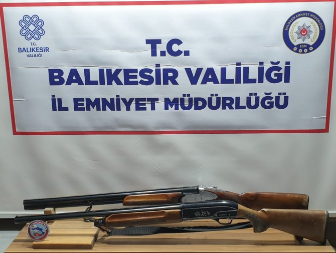 Balıkesir Emniyeti Bir Haftada Aranan 137 Kişiyi Yakaladı