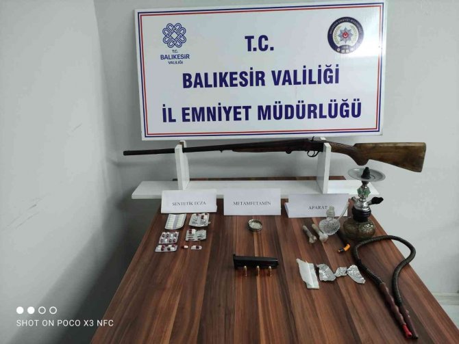Balıkesir Emniyeti Üç Günde Aranan 50 Kişiyi Yakaladı
