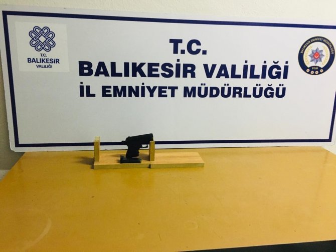 Balıkesir Emniyeti Üç Günde Aranan 50 Kişiyi Yakaladı