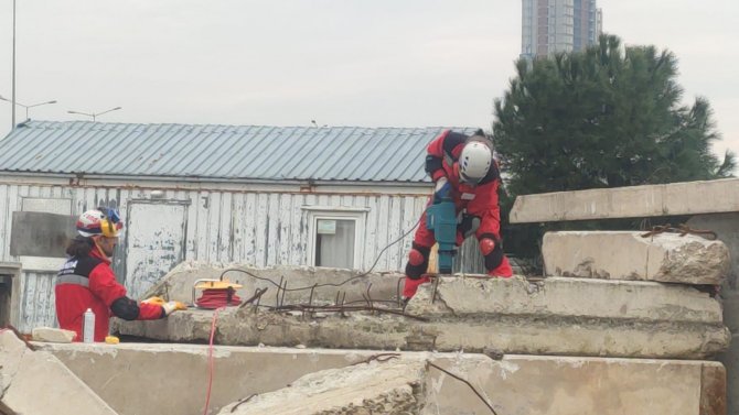 Bursa’da Deprem Tatbikatı Gerçeğini Aratmadı