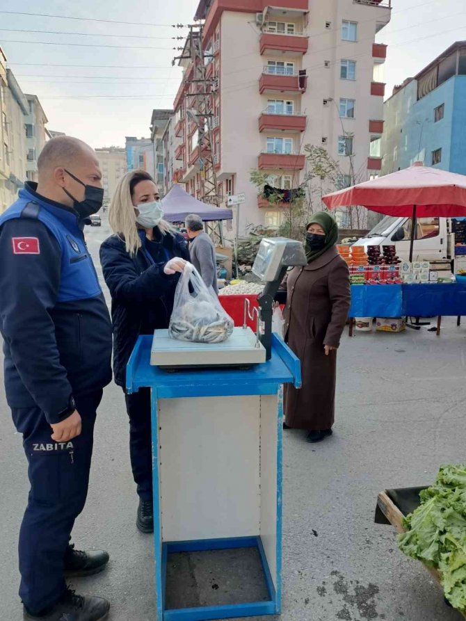 Canik’te Semt Pazarı Denetimleri