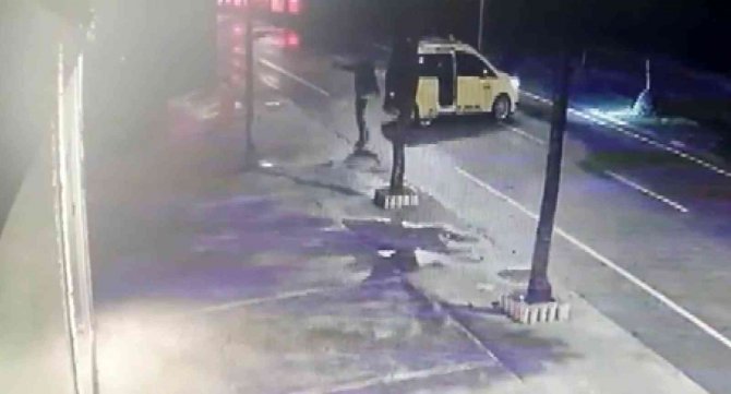 Yol Verme Kavgasında Kurşun Yağdırdı