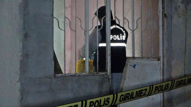 Denizli’den Kısa Önce Taşınan Genç Kadın Evinde Ölü Bulundu