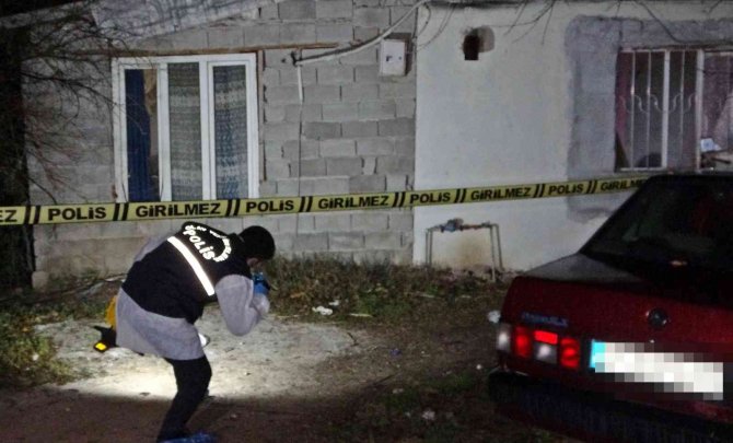 Denizli’den Kısa Önce Taşınan Genç Kadın Evinde Ölü Bulundu