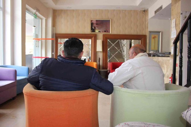 Evsiz Vatandaşlara Marmaris Kaymakamlığı Sahip Çıktı