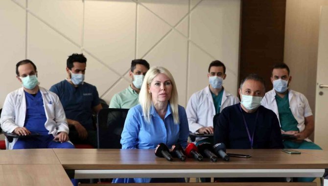 Rektör Özlenen Özkan, "Asiye Normal Hayatına Evinde Devam Edecek"