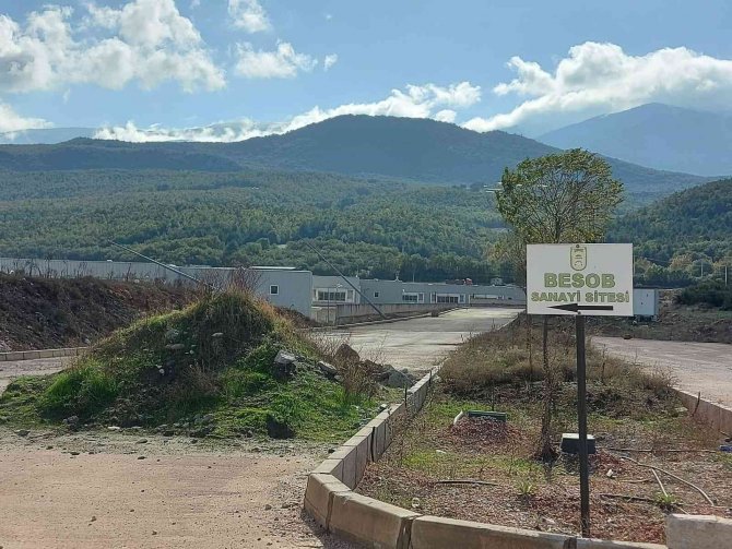 Akdoğan: “Tak, Sanayi Sitesi İle İlgili Esnafa Ve Kamuoyuna Hesap Vermelidir”