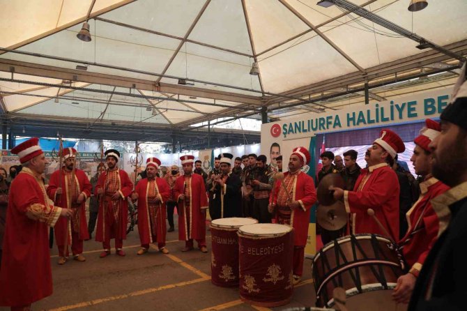 Haliliye Belediyesi İ̇zmir Etkinliğinde Yerini Aldı