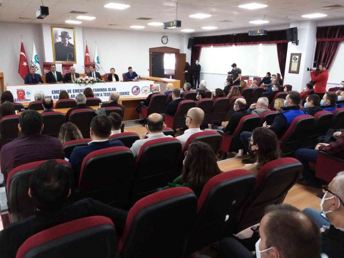 Bandırma Belediyesinde En Düşük Memur Maaşı 8 Bin 900 Lira Oldu
