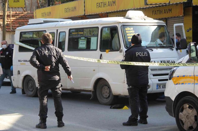 Minibüs İçerisindeki Kavga Kanlı Bitti: 1 Ölü