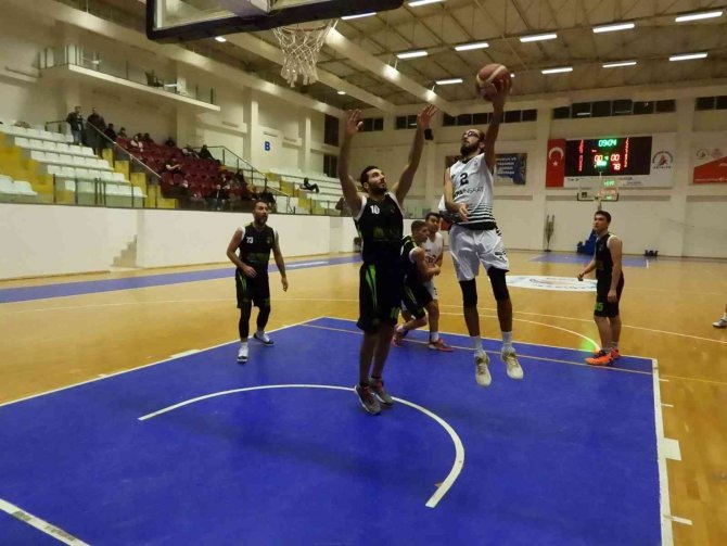 Dokuma Spor 3’te 3 Yaptı
