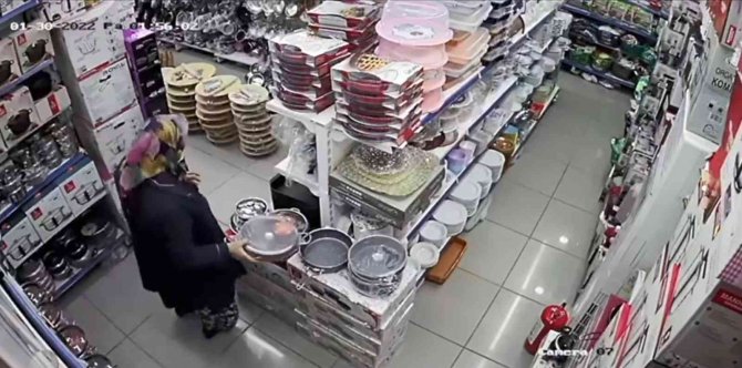 Şalvarlı Hırsızlık Kameraya Yansıdı