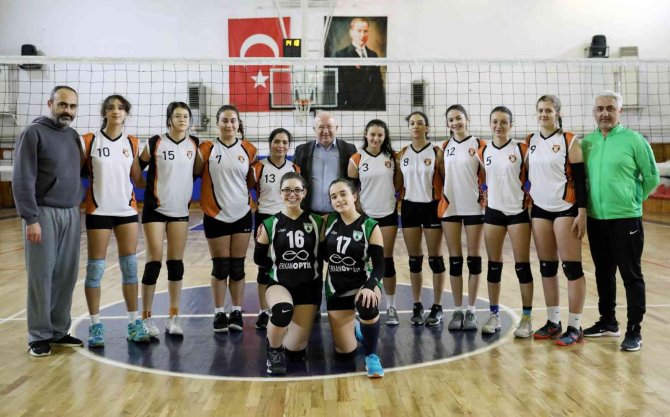 Amatör Spor Kulüplerine 70 Bin Tl Destek