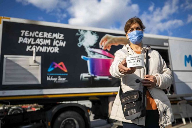 Mobil Mutfak Tırı Anamur’da