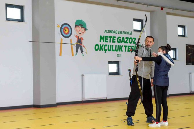 Mete Gazoz Okçuluk Merkezi Açıldı