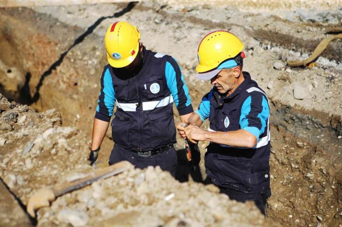 Yunus Emre Mahallesi’ne Bin 200 Metrelik Yeni Altyapı Hattı