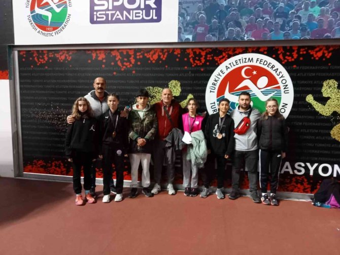 Balıkesirli Atletlerin Büyük Başarısı
