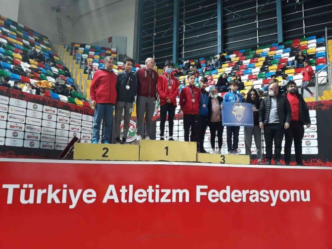 Balıkesirli Atletlerin Büyük Başarısı