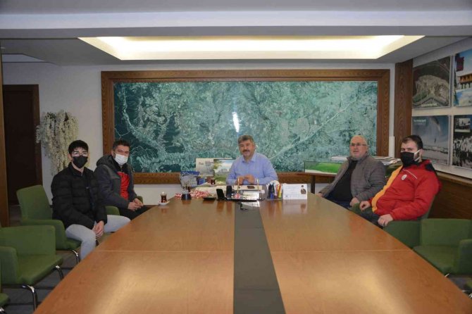 Şampiyon Aşçı Mustafa Eren Akalın Gediz’de