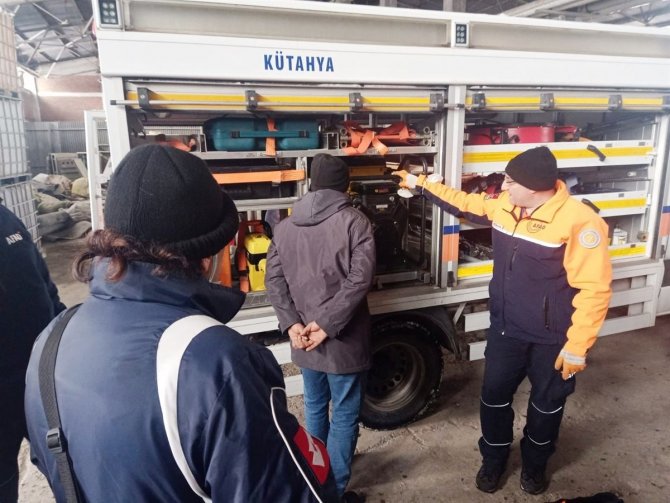 Fabrikada “Afet Farkındalık Ve Hafif Arama Kurtarma” Eğitimi