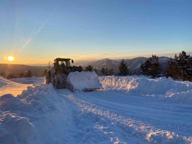 Sinop’ta Kapalı Köy Yolu Kalmadı