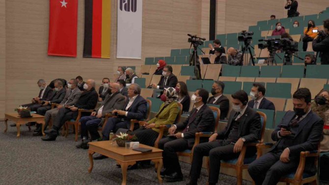 Ytb Başkanı Abdullah Eren, “Avrupa’da Hiçbir Zaman Bu Kadar Fazla Müslüman Ve Türk Görmemiştik”
