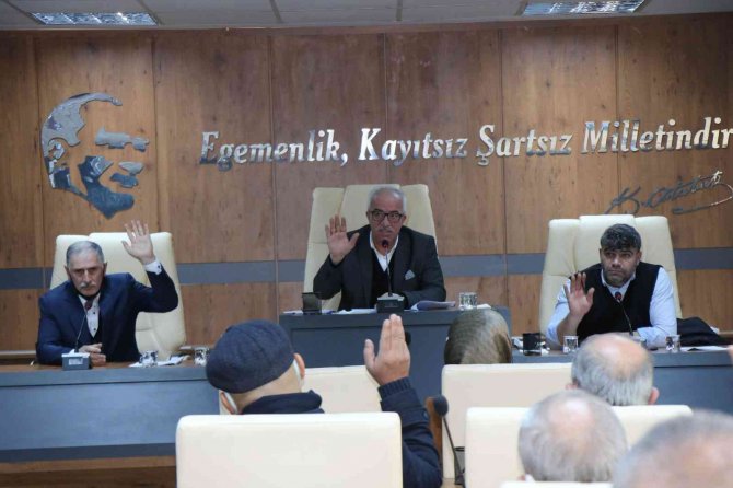 Karmil: “Kar Yağışını Afete Dönmeden Atlattık”