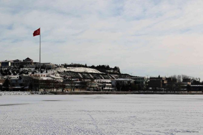 Mogan Gölü’nde Kartpostallık Görüntüler Oluştu