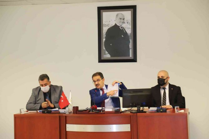 Çankırı Korona Virüs Vak’a Artışlarında İlk 10 İl Arasına Girdi, Vali Ayaz Vatandaşlara Seslendi: