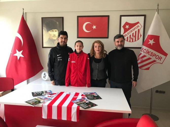 Milli Takım Kampına Davet Edildiği Öğrendiği An Adeta Havalara Uçtu