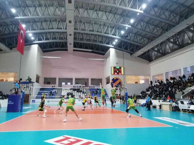 Efeler Ligi: Bingöl Solhan Spor: 3 - Sorgun Belediyespor: 1
