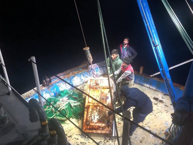 Ayvalık’ta Sahil Güvenlik Yasa Dışı Deniz Avcılığına Geçit Vermiyor