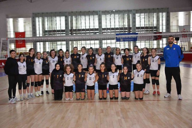 Bozüyüklü Genç Sporcular İldeki Başarılarını Sürdürüyor