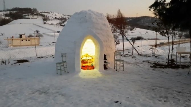 Burası Alaska Değil İ̇znik