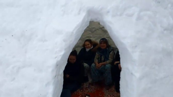 Burası Alaska Değil İ̇znik