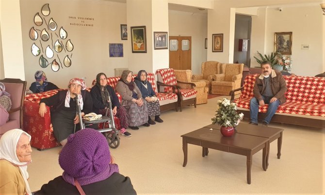 İ̇l Tarım Ve Orman Müdürlüğü Personeli Huzurevi Sakinleri İle Buluştu