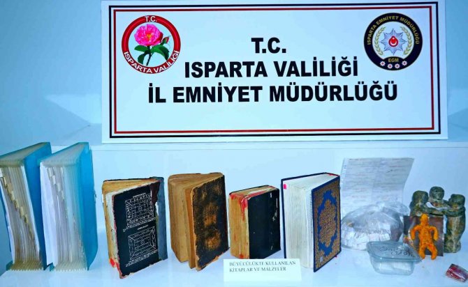 Isparta’da Piyasaya 25 Bin Lira Sahte Para Süren Kişiler Yakalandı
