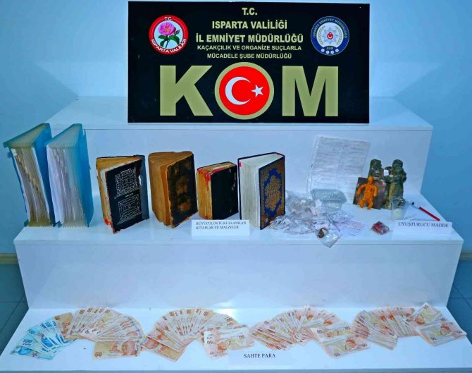 Isparta’da Piyasaya 25 Bin Lira Sahte Para Süren Kişiler Yakalandı